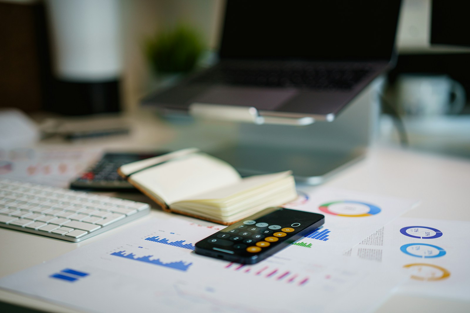 Digital analytics and performance reporting visual